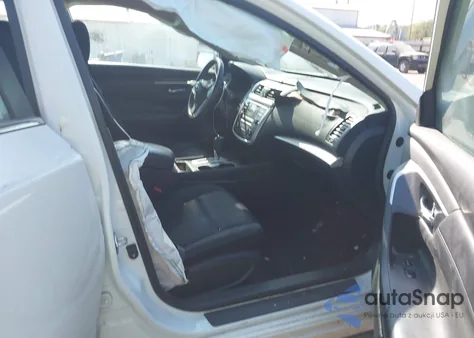 2017 Nissan Altima 2.5 Sr z USA, uszkodzony, nr VIN 1N4AL3AP8HC287631